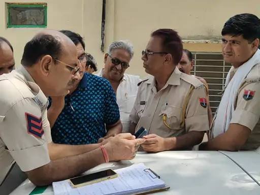 "Chirawa mein kiraye ke makaan se mila yuvaak ka shav: ilake mein phaili sansani, jaanch mein juti police"