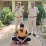 पिलानी में दिनदहाड़े हुई चोरी का खुलासा: दूसरा आरोपी भी गिरफ्तार, ₹1.10 लाख और ज़रूरी दस्तावेज़ बरामद Pilani daylight theft busted: Second accused arrested, ₹1.10 lakh and important documents recovered