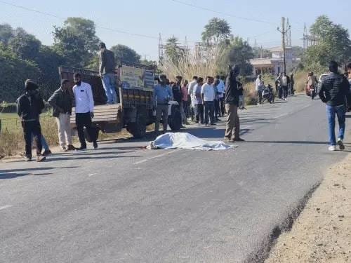 High speed dumper crushes bike rider: Tragic accident on Gudhagaudji-Chavra road, difficult to even identify