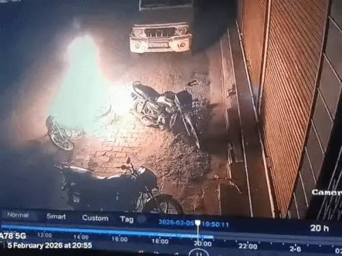 Family feud in Gurugram: Brother-in-law burns brother-in-law's delivery bike, caught on CCTV