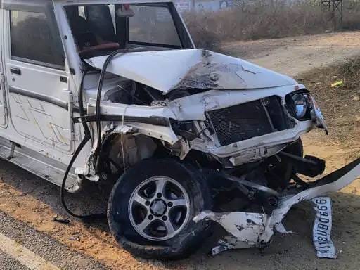 Tragic road accident in Jhunjhunu: Bolero collides with pickup on highway, driver dies